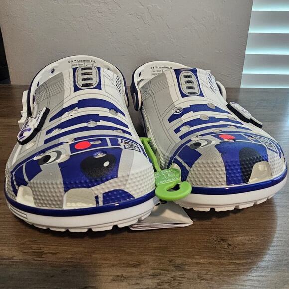 Star Wars R2-D2 Crocs Classic Clog W Sz 9 M7 White Droid SciFi Action Lucus Film